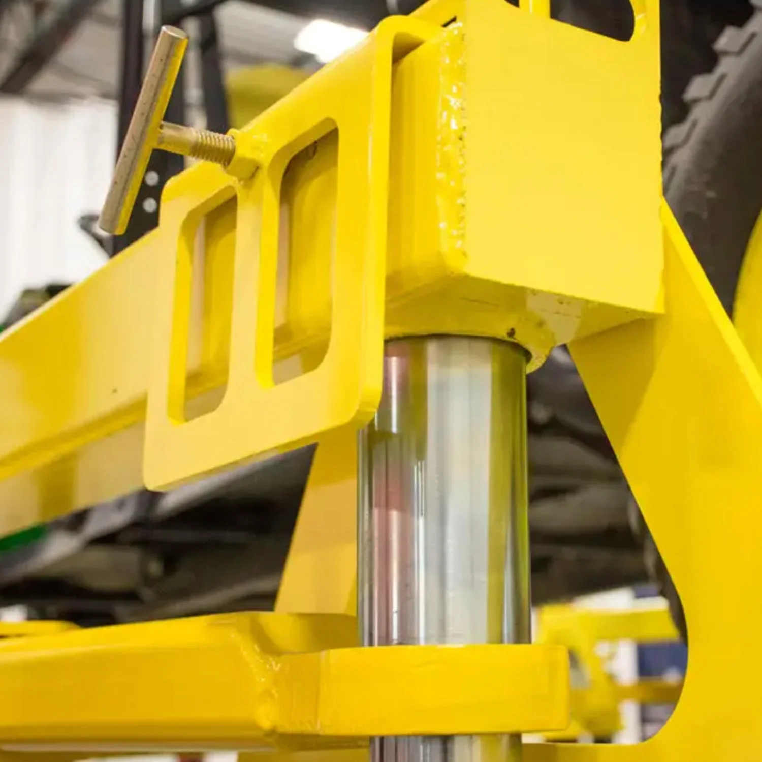 Challenger Turf Rail #TR-07 - Image 4